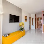 Skyline View - Free Private Parking Including & Guest Bonus Appartement