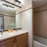 Appartement Skyline View - Free Private Parking Including & Guest Bonus